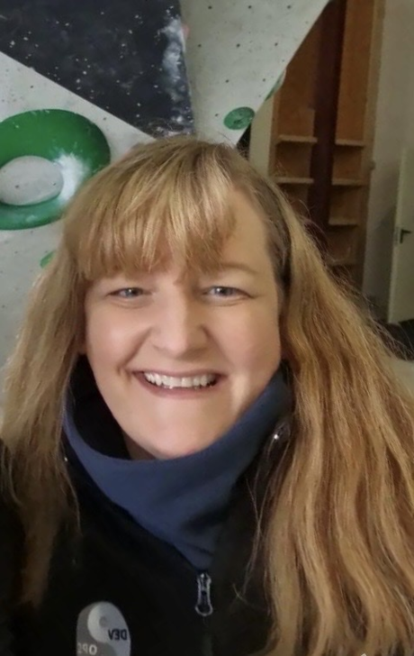 Sandra Warmbrunn